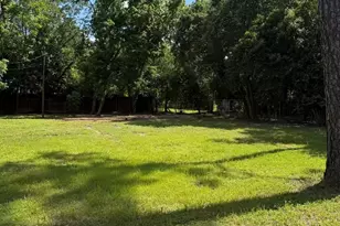 9805 Shadow Wood Dr, Houston, TX 77080 - Photo 15