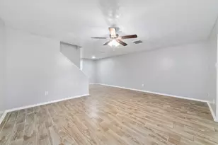 353 Audrey Ln, Houston, TX 77015 - Photo 13