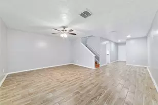 353 Audrey Ln, Houston, TX 77015 - Photo 11