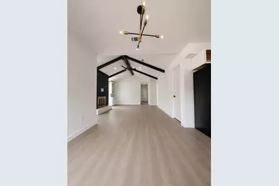 11211 Broken Sky Drive, Houston, TX 77064 - Photo 7