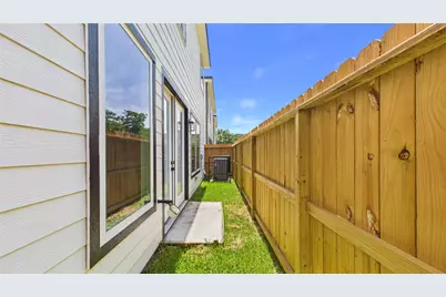 3748 Corder Street, Houston, TX 77021 - Photo 27