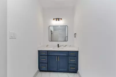 9005 Nyssa Street #B, Houston, TX 77078 - Photo 15