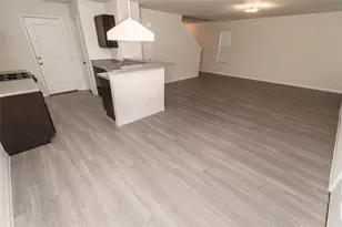 19323 Golden Wave Dr, Houston, TX 77449 - Photo 3