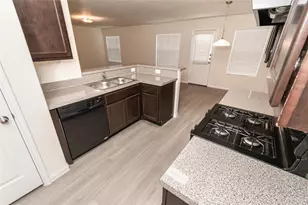 19323 Golden Wave Dr, Houston, TX 77449 - Photo 7