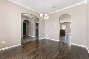 7610 Paprika Ln, Baytown, TX 77521 - Photo 9