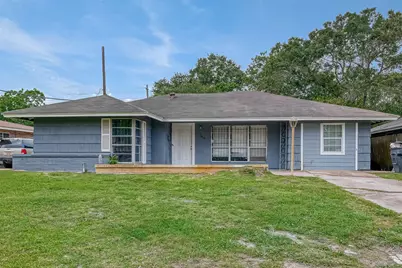 7658 Belbay Street, Houston, TX 77033 - Photo 1