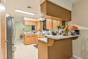 103 Deaton St, Freeport, TX 77541 - Photo 11