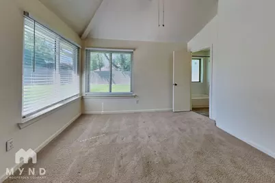 10002 Green Valley Lane, Houston, TX 77064 - Photo 7