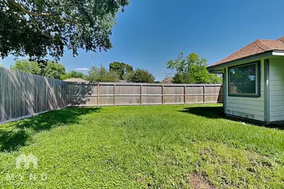 10002 Green Valley Lane, Houston, TX 77064 - Photo 17