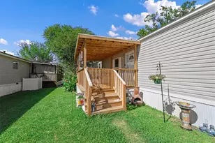 8947 Eagle Run St, La Porte, TX 77571 - Photo 3