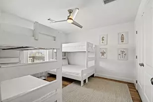 3918 Palmdale Ct, Galveston, TX 77554 - Photo 27
