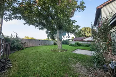8330 Wind Forest Drive, Houston, TX 77040 - Photo 21