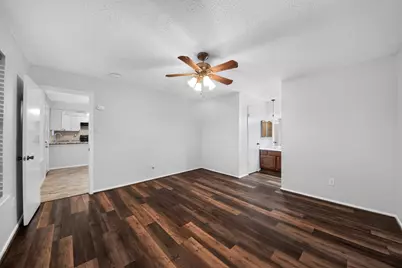 8330 Wind Forest Drive, Houston, TX 77040 - Photo 11