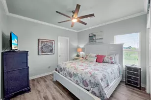 962 Surfside Dr, Crystal Beach, TX 77650 - Photo 39