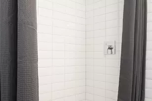 1802 Arbor St, Houston, TX 77004 - Photo 19