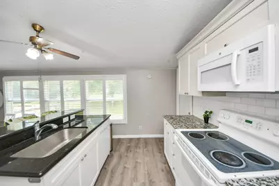 18303 James Road, Hockley, TX 77447 - Photo 21