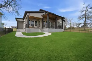 255 Peninsula Dr, Livingston, TX 77351 - Photo 1