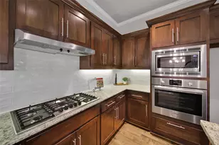 2401 Cohn St, Houston, TX 77007 - Photo 17