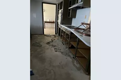 5446 Loch Lomond Drive, Houston, TX 77096 - Photo 5