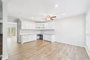 5333 Richmond Ave., Houston, TX 77056 - Photo 3