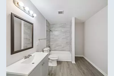 820 Texas Street, Liberty, TX 77575 - Photo 9