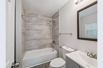 820 Texas Street, Liberty, TX 77575 - Photo 5