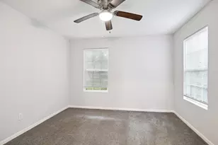 820 Texas St, Liberty, TX 77575 - Photo 7