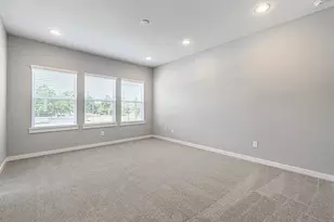 8475 Berry Brush, Houston, TX 77022 - Photo 15
