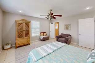 970 Gulfview Dr, Crystal Beach, TX 77650 - Photo 21