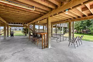 970 Gulfview Dr, Crystal Beach, TX 77650 - Photo 41