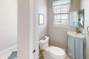 970 Gulfview Dr, Crystal Beach, TX 77650 - Photo 29