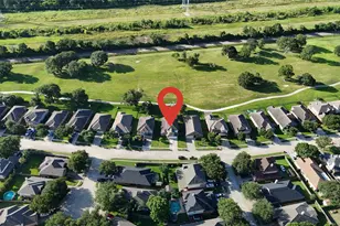 2506 Bay Hill Dr, Baytown, TX 77523 - Photo 3