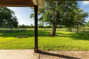 2506 Bay Hill Dr, Baytown, TX 77523 - Photo 25
