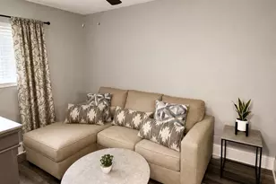 11939 Paramount Ln, Houston, TX 77067 - Photo 5