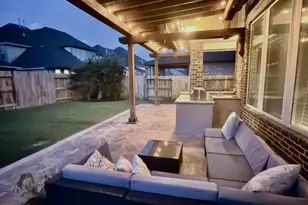 4507 Hickory Branch Ln, Sugar Land, TX 77479 - Photo 17