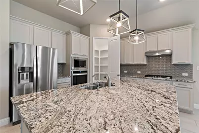 18710 Lynnwood Crest Lane, Manvel, TX 77578 - Photo 21