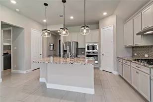 18710 Lynnwood Crest Ln, Manvel, TX 77578 - Photo 23