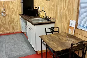 212 Wildwood Dr, Burkeville, TX 75932 - Photo 9