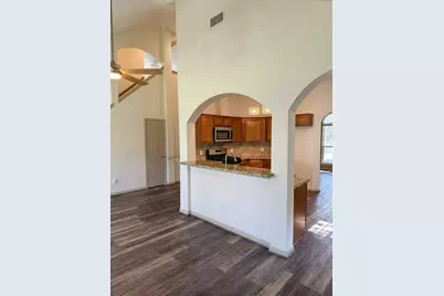 11922 Lois Lane Drive, Pinehurst, TX 77362 - Photo 5
