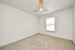 11922 Lois Ln Dr, Pinehurst, TX 77362 - Photo 37