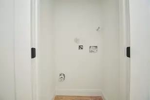 8110 Carver Rd, Houston, TX 77088 - Photo 19