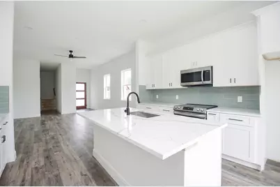 8110 Carver Road, Houston, TX 77088 - Photo 3