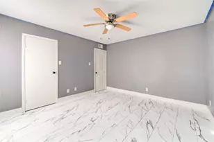 12500 Sandpiper Dr, Houston, TX 77035 - Photo 15