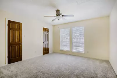 6906 Mossridge Drive, Houston, TX 77069 - Photo 17