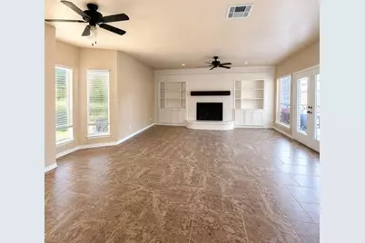 415 Oak Crest, Clifton, TX 76634 - Photo 11