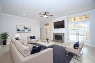 4402 Jamaica Dr, Sugar Land, TX 77479 - Photo 13