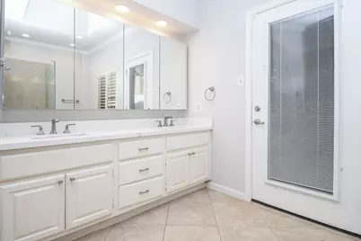 4402 Jamaica Drive, Sugar Land, TX 77479 - Photo 29