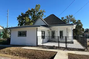 1912 Gentry St, Houston, TX 77009 - Photo 1