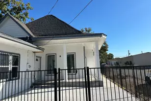 1912 Gentry St, Houston, TX 77009 - Photo 3