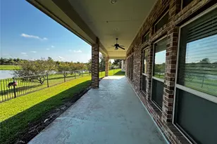 29108 Crystal Rose Ln, Fulshear, TX 77441 - Photo 25